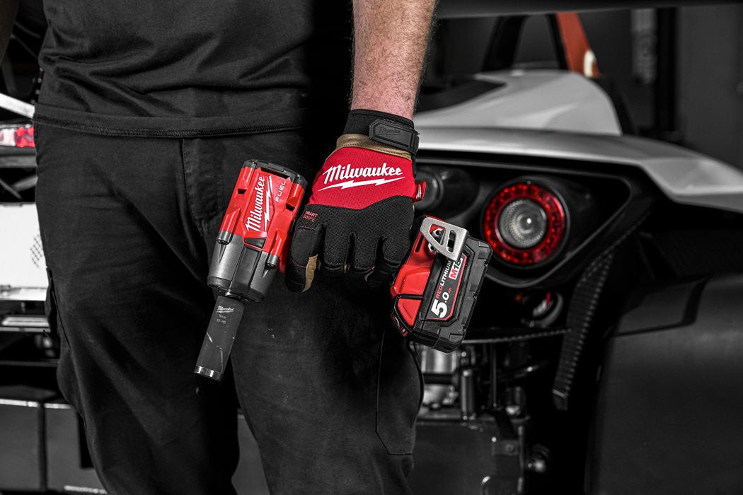 Powerpack llaves de impacto + 3 baterias + Cargador + 2 Maletines Milwaukee M18 FPP2AS-553X