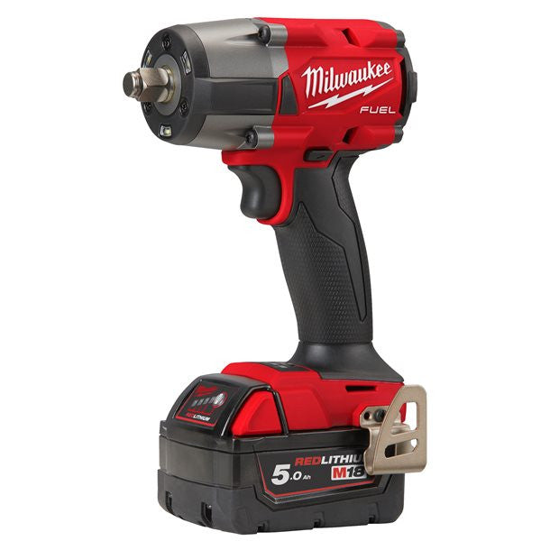 Powerpack llaves de impacto + 3 baterias + Cargador + 2 Maletines Milwaukee M18 FPP2AS-553X