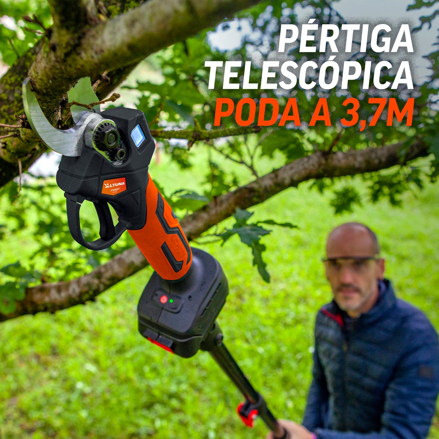 Battery-powered pruning kit with chainsaw + pruning shears + Altuna telescopic pole + 2 bat 2Ah AFKIT