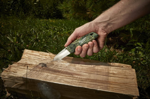 Milwaukee FASBACK Camouflage Sharp Blade Knife