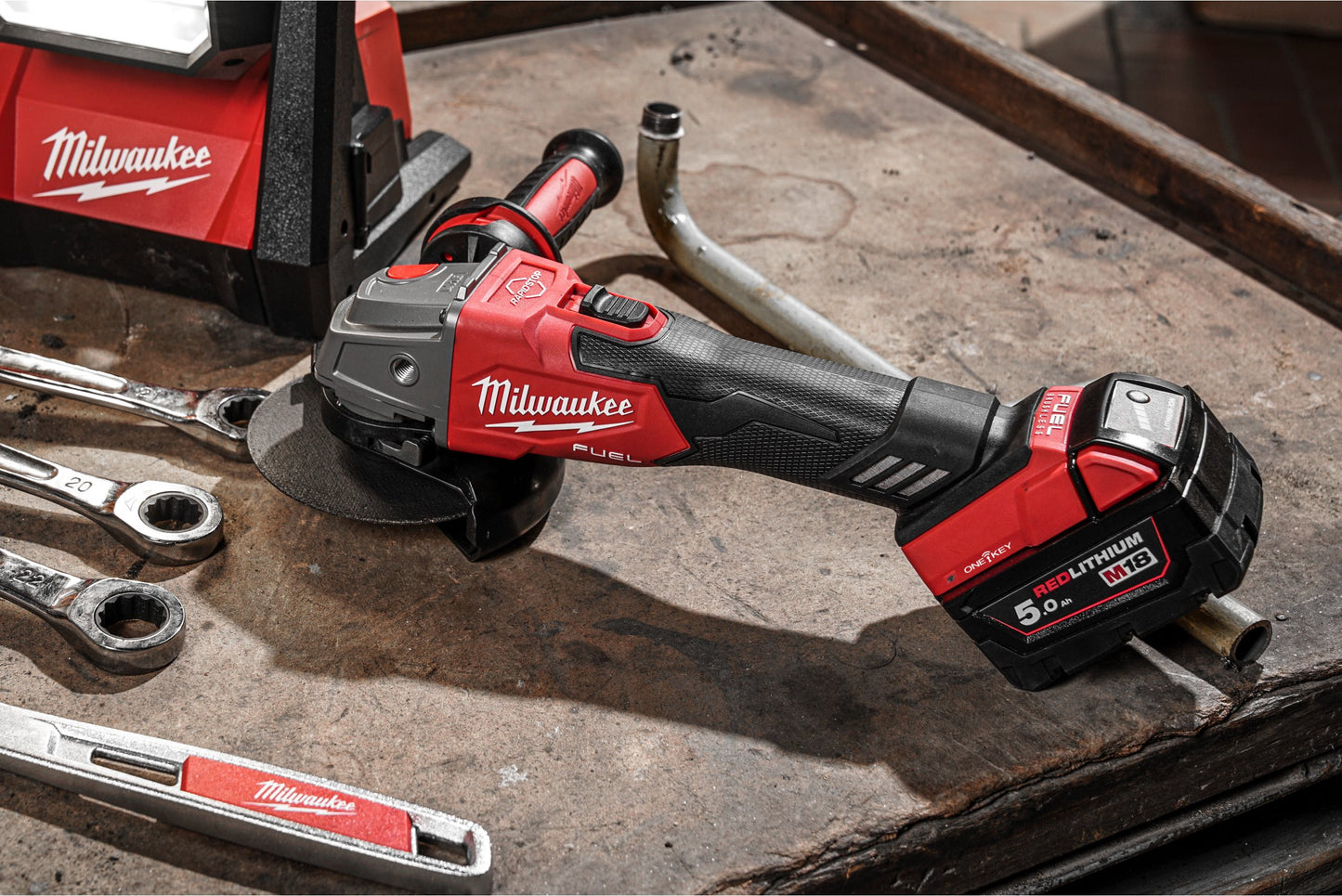 M18 125mm Fuel ONE-KEY Angle Grinder with Case Milwaukee M18 ONEFSAG125XB-0X