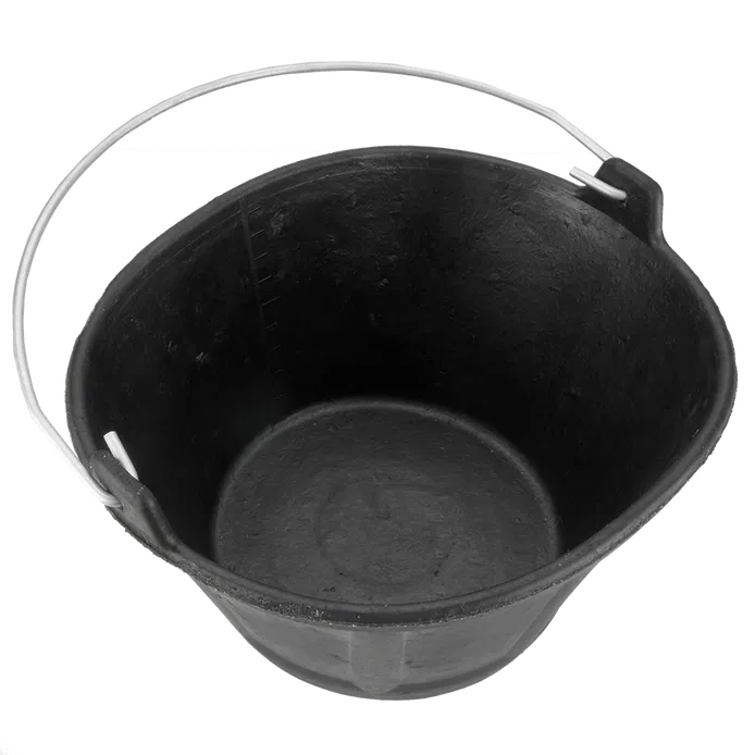 Bellota BKC10BM 10L Italian rubber bucket with metal handle
